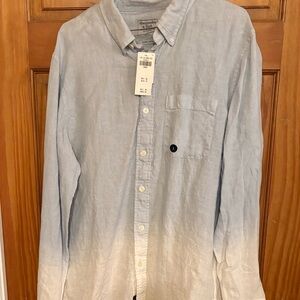 Abercrombie & Fitch Blue Casual Button Down Shirt
